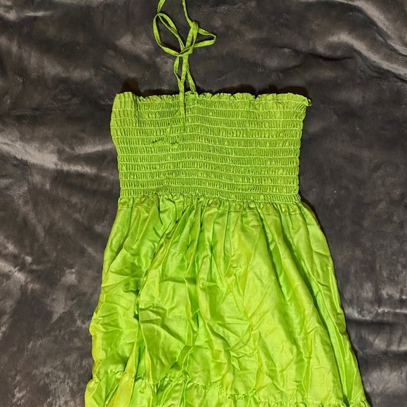 Vintage 1970s Green Maxi Dress with Matching Shawl - Picture 2 of 4